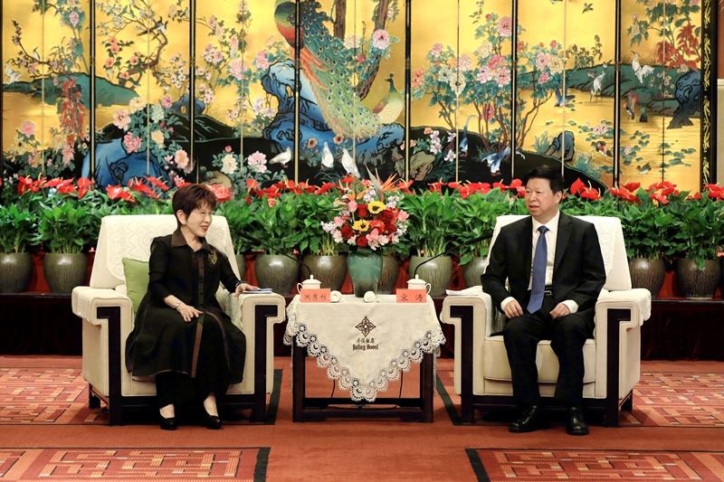 微信图片_20250417204306_副本.jpg